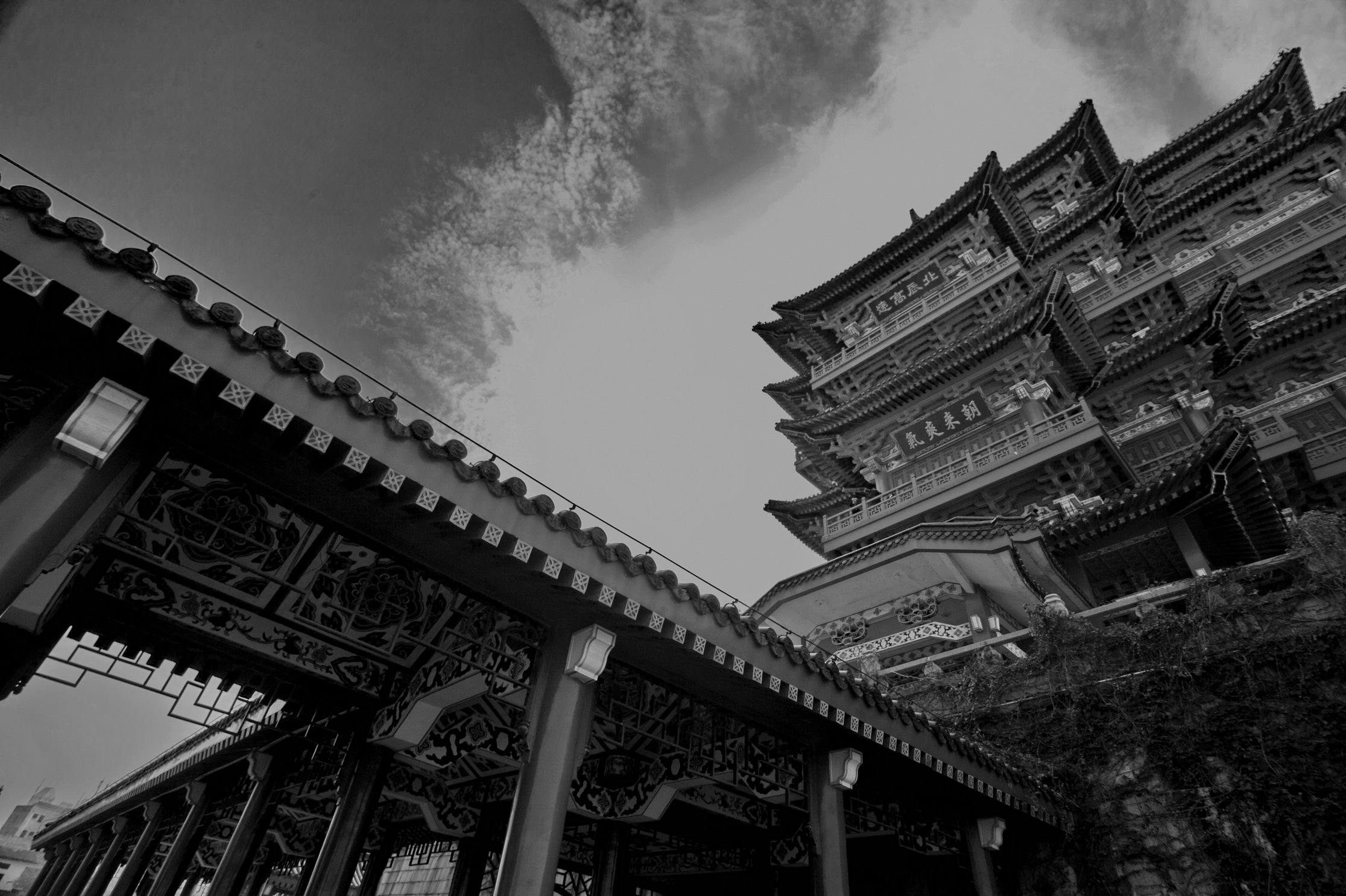 仰视滕王阁(组照8幅)