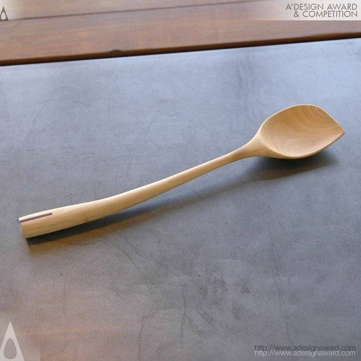 balance wooden spoon