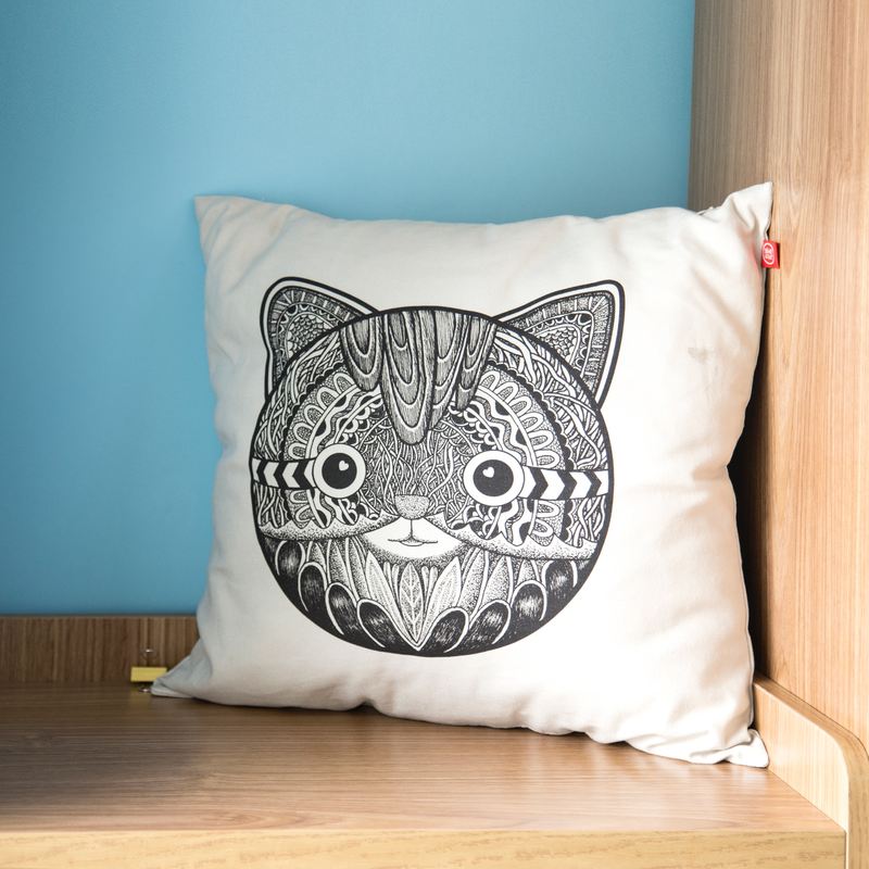 原创手绘抱枕有售了