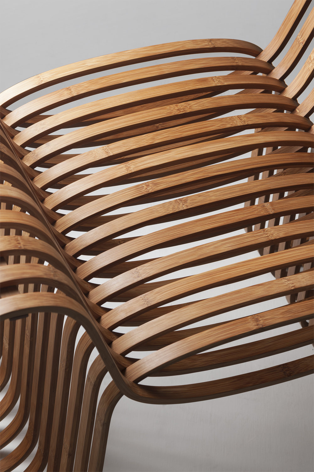 gridesign studio以竹材打造兼具美感的扶手椅