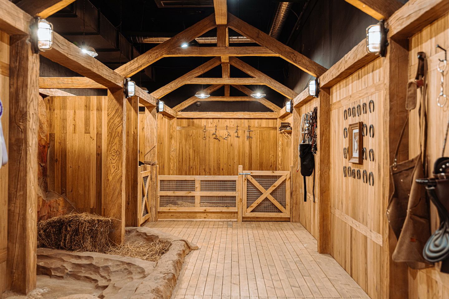 掘金镇——杰的牧场内部