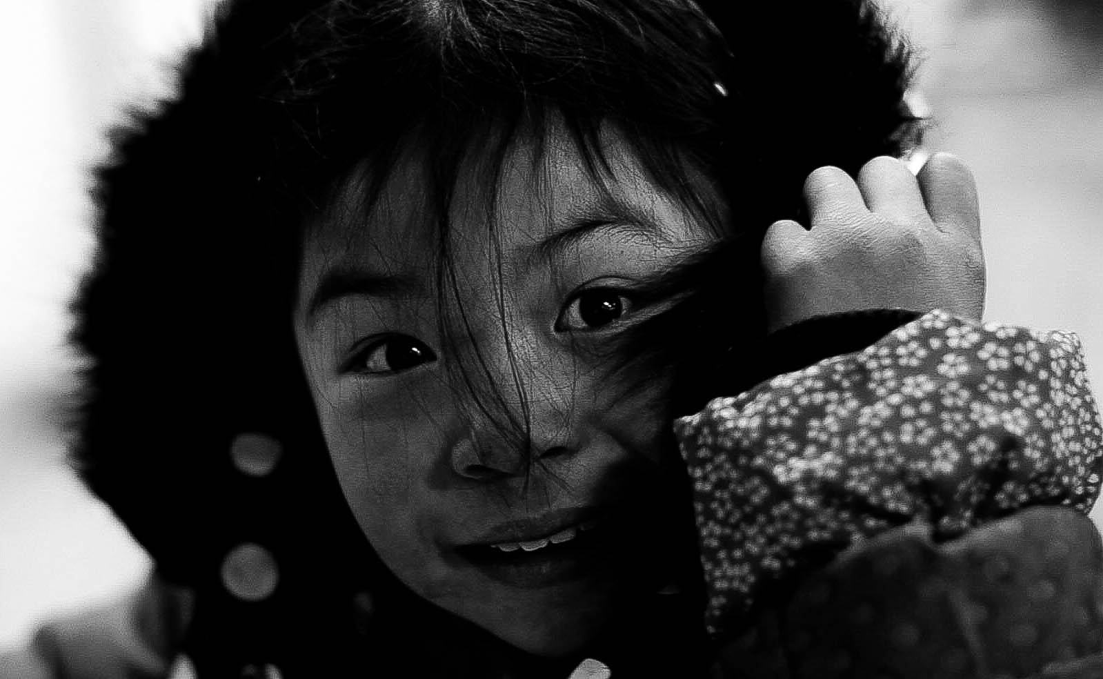 孩子的天性,纯真的笑,灵动的眼神,这是我们最美好的时光.